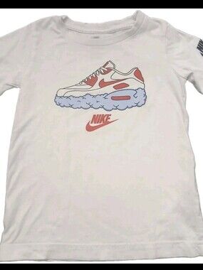 Nike Shoe Boys Graphic T-Shirt Size:4T Boys Tee